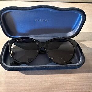 Trade Gucci Dark-Tinted Sunglasses with Case